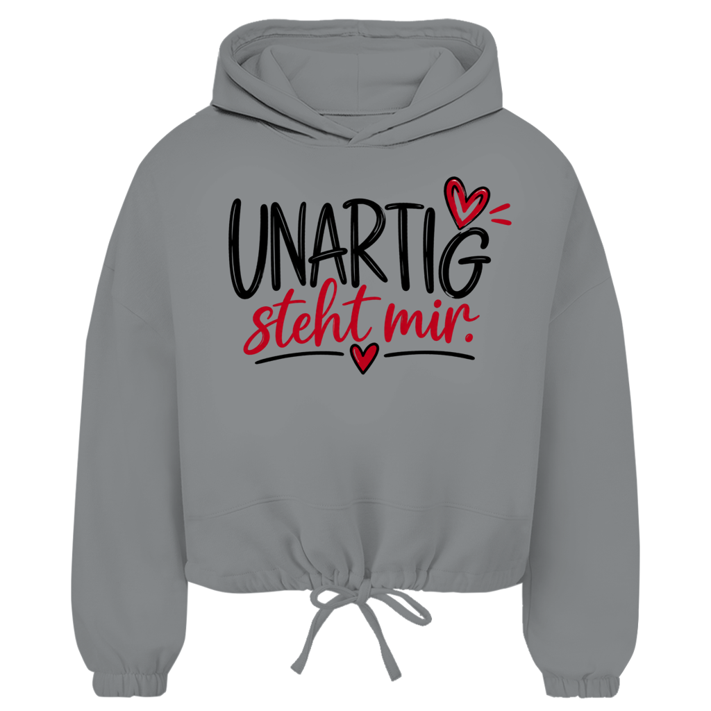 Grauer Damen Cropped Oversize Hoodie mit Aufschrift UNARTIG steht mir und Kordelzug an der Taille von Wortmelodie Moments