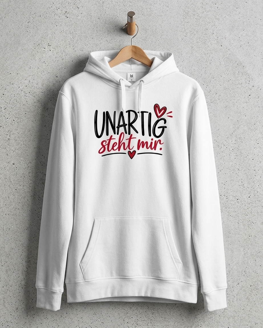 Weißer Damen Promo Hoodie mit Aufschrift UNARTIG steht mir von Wortmelodie Moments
